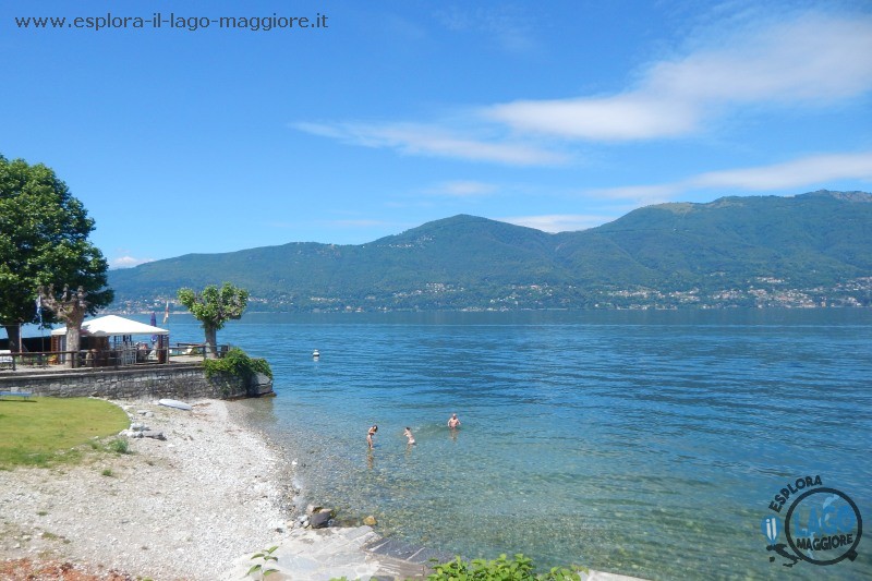Spiaggia Punta Molino Porto Valtravaglia Lago Maggiore