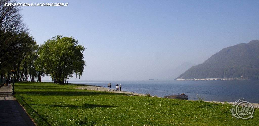 Spiaggia Parco Giona a Maccagno sul Lago Maggiore